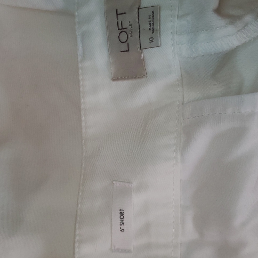 LOFT OUTLET WHITE SHORT 6inch